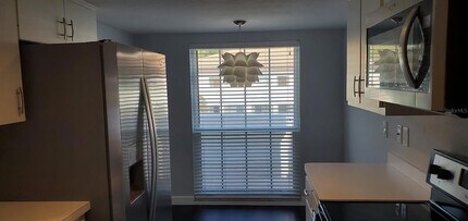 5210 Wedgewood Ln, Unit 76 in Sarasota, FL - Building Photo - Building Photo