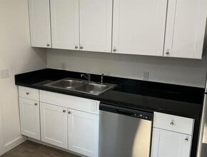 1440 Jackson St in New Braunfels, TX - Building Photo - Building Photo