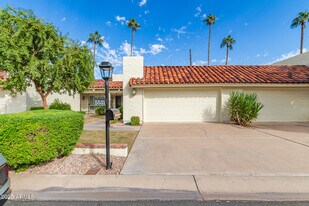 5531 N 71st Pl in Paradise Valley, AZ - Building Photo