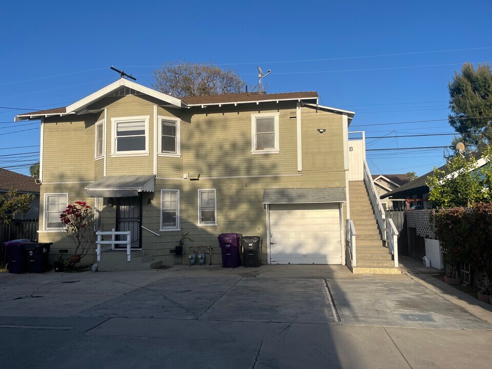 764 Temple Ave, Unit B in Long Beach, CA - Building Photo