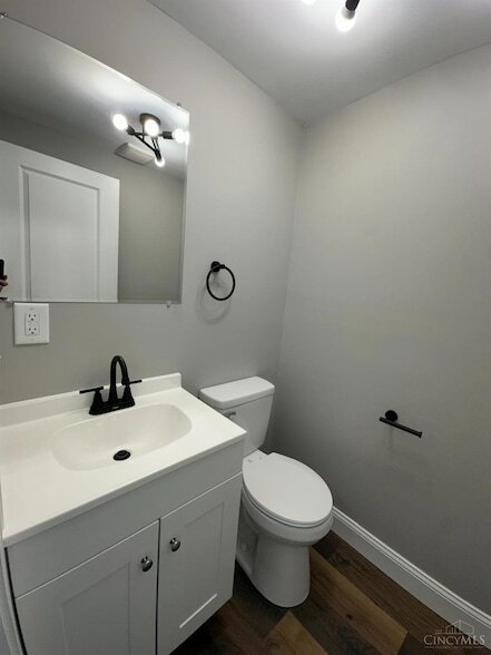 504 Fairview Ave in Hamilton, OH - Building Photo - Building Photo