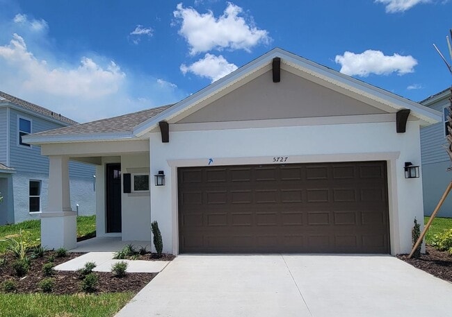 property at 5727 Gingham Dr
