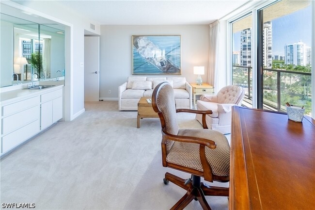 property at 4901 Gulf Shore Blvd N