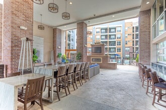 MAA Charlotte Ave in Nashville, TN - Building Photo - Building Photo