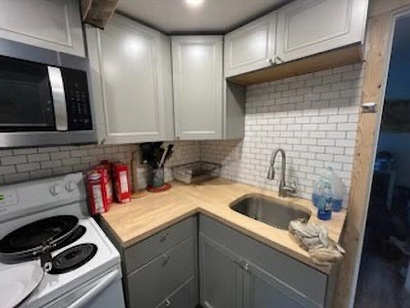 407 S 10th Ave in Bozeman, MT - Building Photo