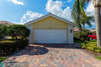 11274 SW Pembroke Dr in Port St. Lucie, FL - Building Photo - Building Photo