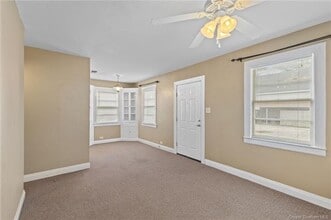 707 Division St in Lake Charles, LA - Building Photo - Building Photo