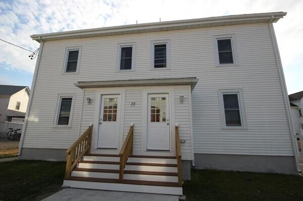 23 Williams St in Waltham, MA - Building Photo