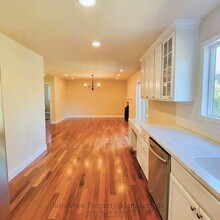 1464 Georgia Ct in Rohnert Park, CA - Building Photo - Building Photo