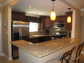 225 Deer Creek Blvd in Deerfield Beach, FL - Building Photo - Building Photo