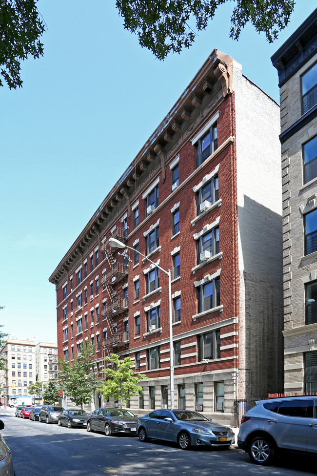 295 W 150th St in New York, NY - Foto de edificio - Building Photo