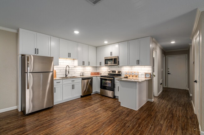 Parkwood Terrace in Round Rock, TX - Foto de edificio - Interior Photo