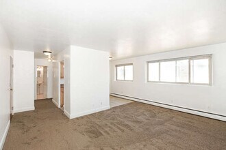 729 SE 8th Ave in Minneapolis, MN - Building Photo - Building Photo