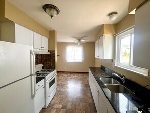 4144 Norbert Ave in Warren, MI - Building Photo - Building Photo