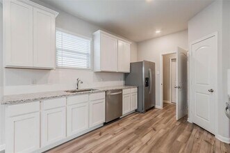 136 Emma Dr in Anna, TX - Building Photo - Building Photo