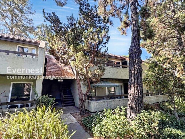 property at 283 Tradewinds Dr