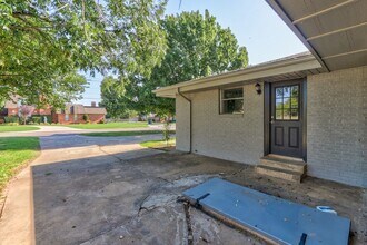 2602 NW 50th St in Oklahoma City, OK - Building Photo - Building Photo