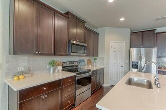 173 Flexus Ln in Liberty Hill, TX - Building Photo - Building Photo