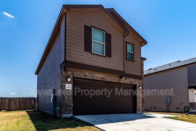 10406 Labrado Dr in San Antonio, TX - Building Photo - Building Photo