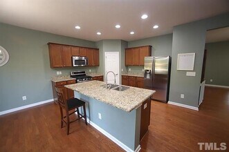 8003 McKee Dr in Raleigh, NC - Building Photo - Building Photo