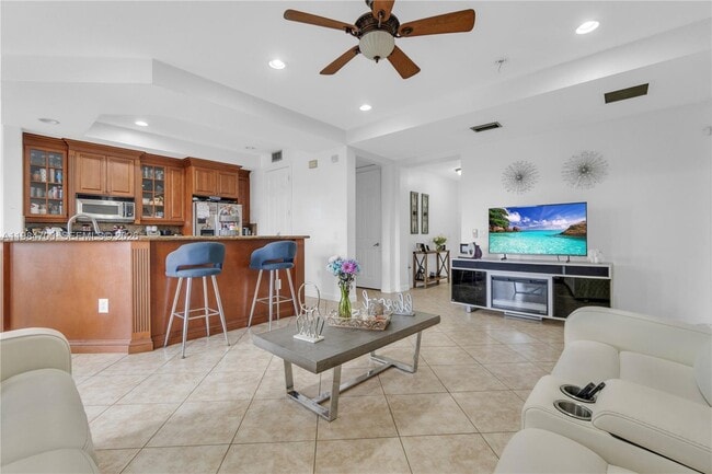 8200 NW 128th Ln in Parkland, FL - Building Photo - Building Photo