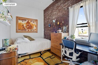 93 Seigel St in Brooklyn, NY - Building Photo - Building Photo