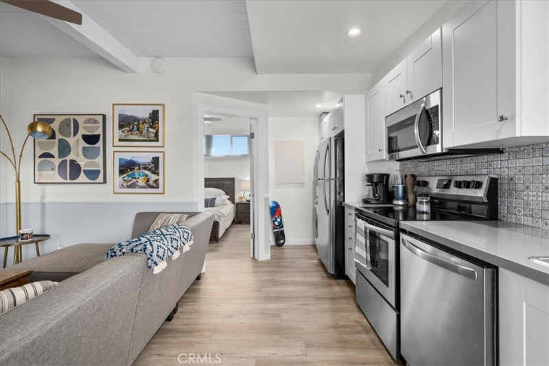 60 E 15th St-Unit -D in Los Angeles, CA - Building Photo