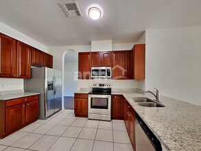 8124 Diablo Ct in Trinity, FL - Building Photo - Building Photo