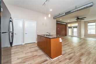 523 4th Ave S in St. Petersburg, FL - Building Photo - Building Photo