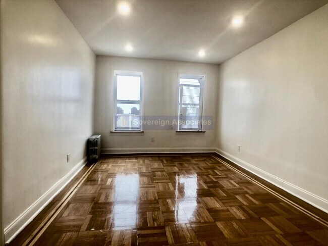 175 Pinehurst Ave in New York, NY - Building Photo - Building Photo