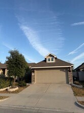 918 Silo St in San Marcos, TX - Building Photo - Building Photo