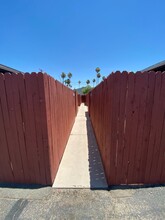 ALVERNON PLAZA in Tucson, AZ - Foto de edificio - Building Photo