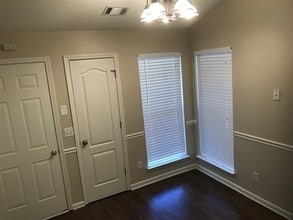 211 Walthour Dr in Rincon, GA - Building Photo - Building Photo
