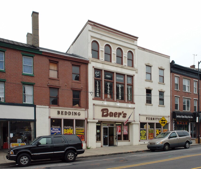 Baer's Furniture in Norristown, PA - Building Photo