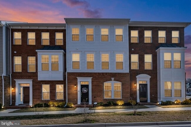 311 Buckeye Cir in La Plata, MD - Building Photo - Building Photo