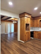 1827 S Fredonia St in Nacogdoches, TX - Building Photo - Building Photo