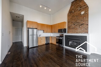 2519 W North Ave, Unit 3F in Chicago, IL - Building Photo - Building Photo