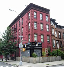 211 Macdonough St in Brooklyn, NY - Building Photo - Building Photo