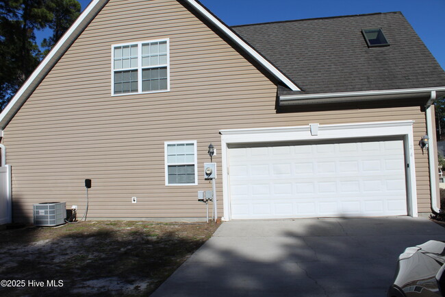 24 Hawick Dr in Shallotte, NC - Building Photo - Building Photo