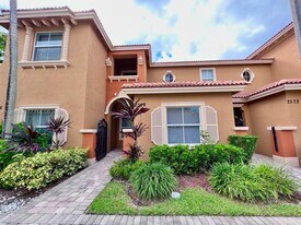 2584 SW 122nd Terrace in Miramar, FL - Building Photo