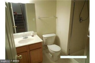 18 Chaps Ln in Fredericksburg, VA - Building Photo - Building Photo