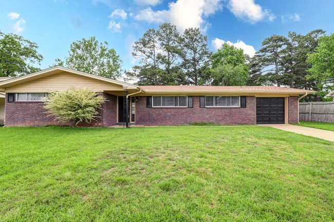 property at 809 Redwater Rd