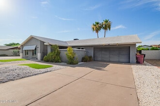 8902 E Cholla St in Scottsdale, AZ - Building Photo - Building Photo