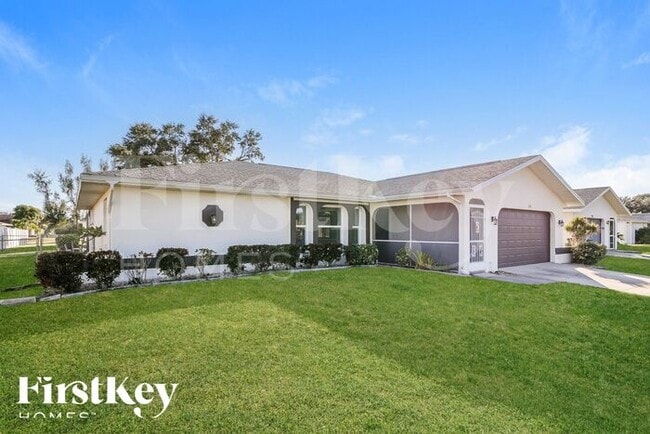 306 SE 15th St in Cape Coral, FL - Foto de edificio - Building Photo