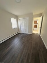 128 Floyd St in Belleville, NJ - Building Photo - Building Photo