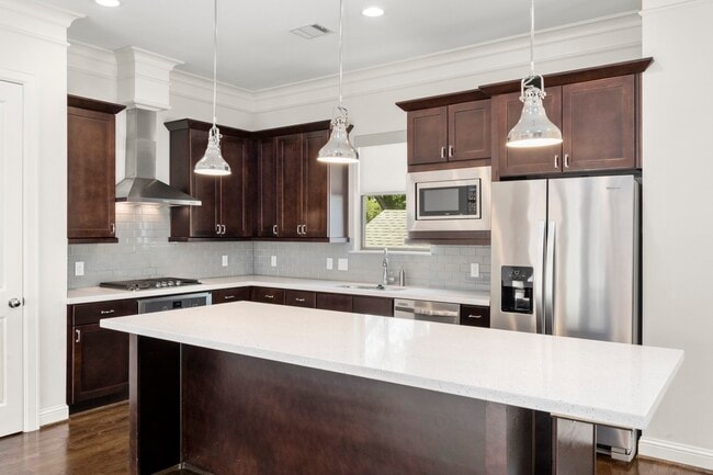 property at 742 W 24th St