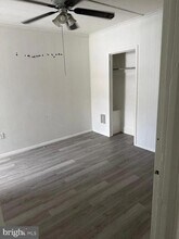 449 S Mill St in St. Clair, PA - Building Photo - Building Photo