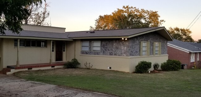 536 Cherry St in Eufaula, AL - Building Photo - Building Photo