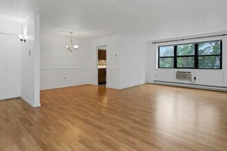 9 Park St in Norwalk, CT - Building Photo - Building Photo