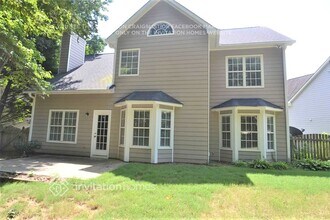 2824 White Blossom Ct in Suwanee, GA - Building Photo - Building Photo